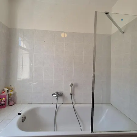 Mikra Homes24 In Apartamento *